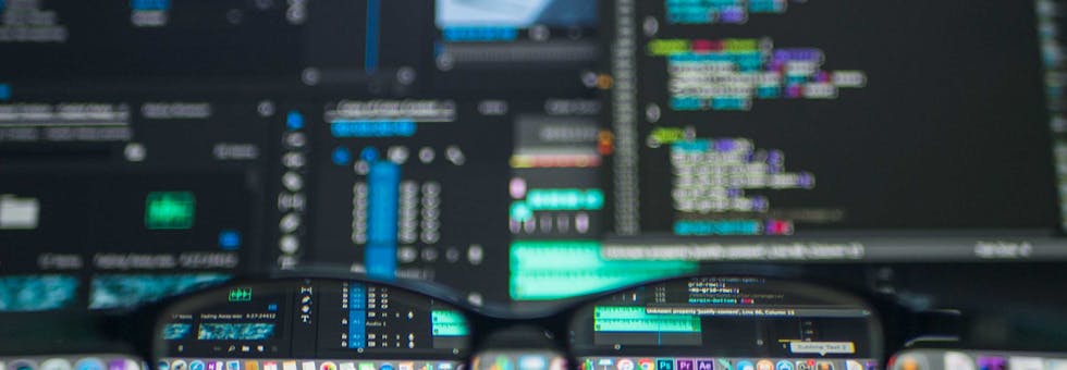 Different methods of deploy microservices with containers, Kubernetes, and serverless functions