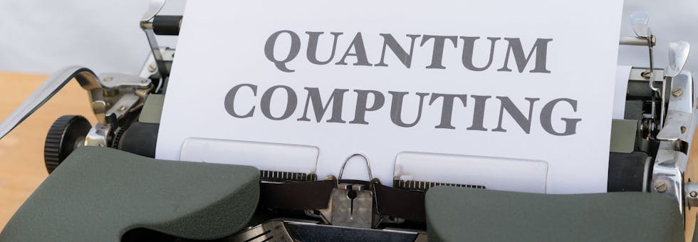 Integrating Hyper-V and quantum computing for secure, scalable virtualization solutions