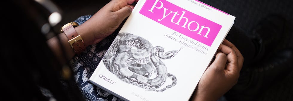 Python cloud logging dashboard showing AWS and GCP logs with alerts