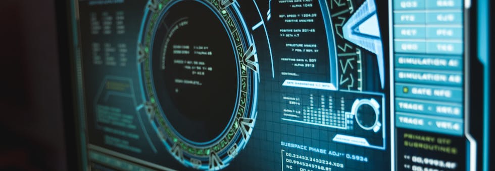 Modern data platform architecture showing cloud, data fabric, and analytics layers
